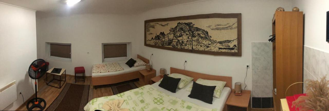 Prenociste Gany Hotel ไยเซ ภายนอก รูปภาพ