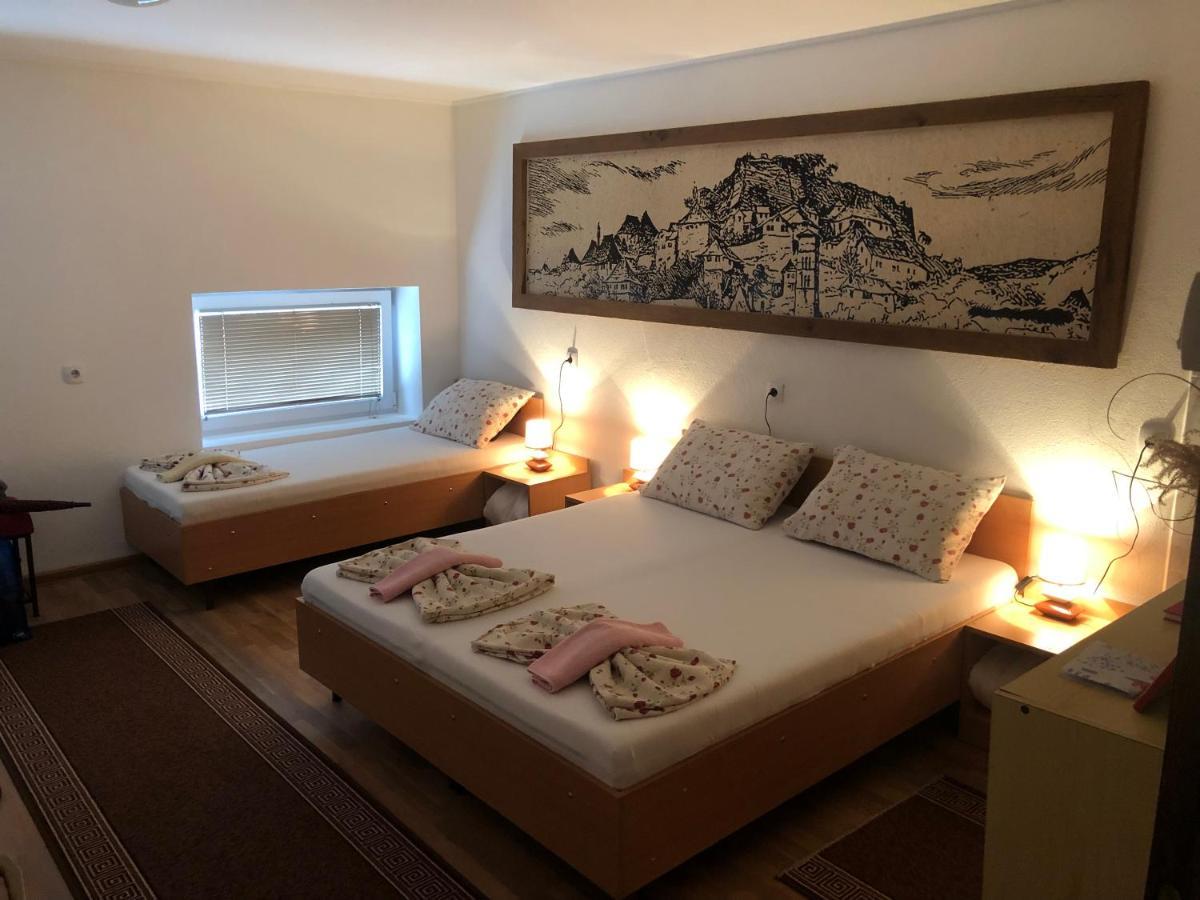 Prenociste Gany Hotel ไยเซ ภายนอก รูปภาพ
